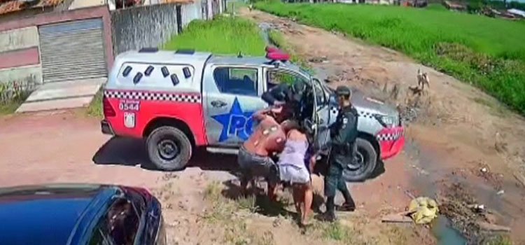 Castanhal Policiais Da Pm Salvam Beb Engasgado Veja O V Deo