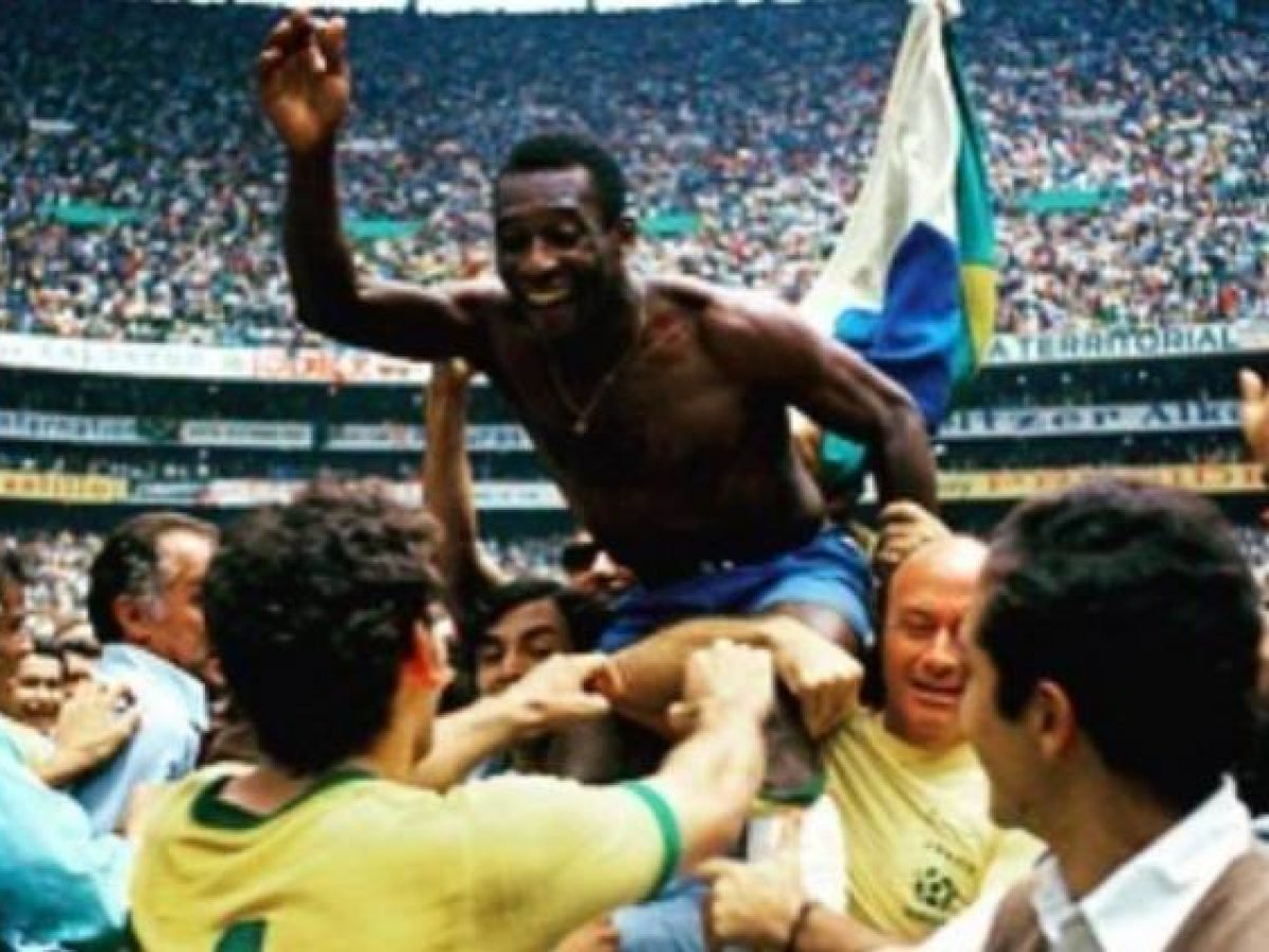 Camisa da seleção brasileira terá homenagem a Pelé em amistoso contra  Marrocos